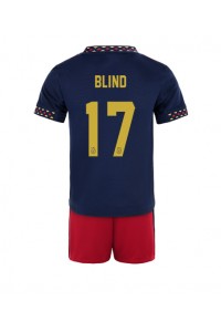 Ajax Daley Blind #17 Babyklær Borte Fotballdrakt til barn 2022-23 Korte ermer (+ Korte bukser)